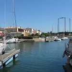 Raisin D'or, T2, Parking, Piscine 아파트 *
